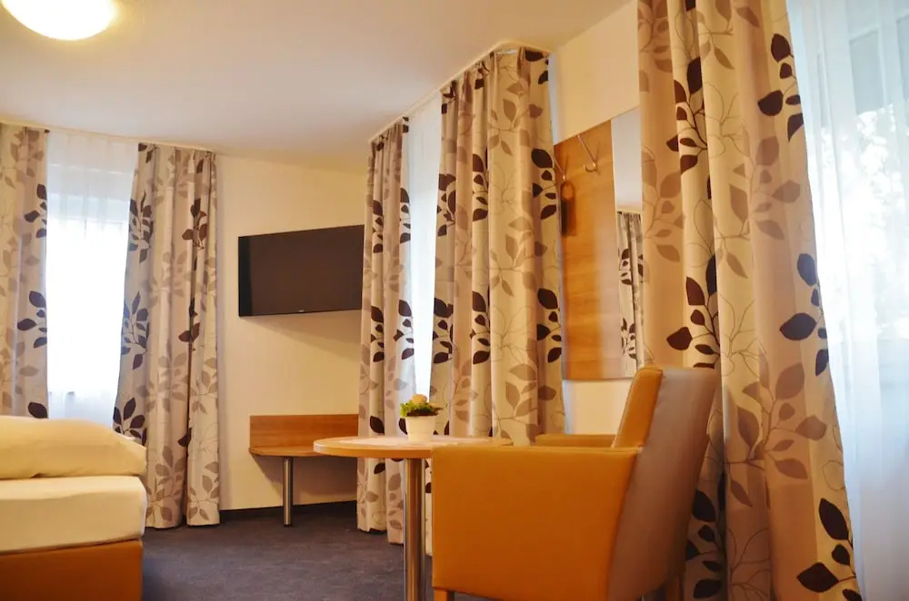 TIPTOP Hotel Hirt - Chambres