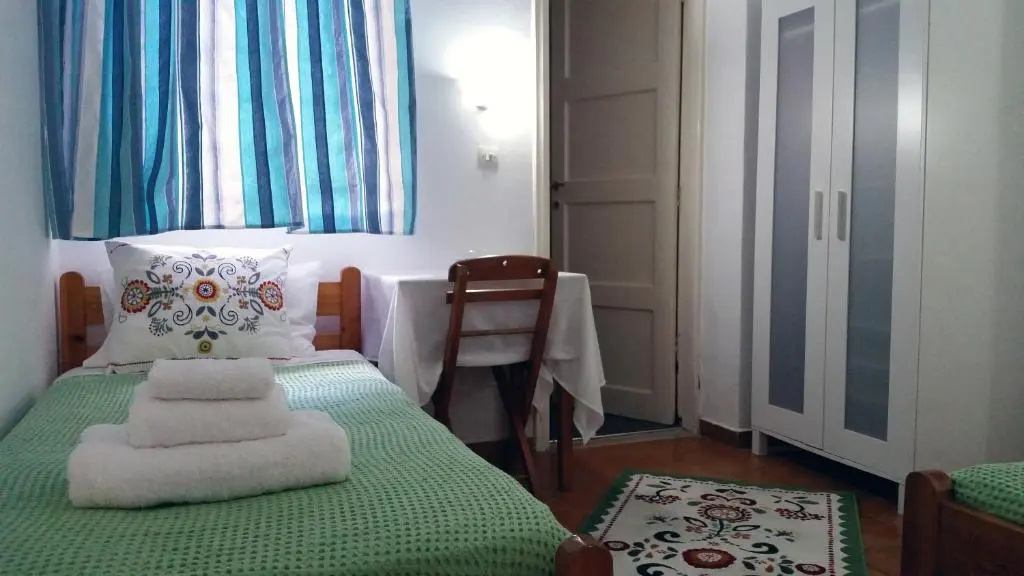 Medieval Rose Hotel - Chambres