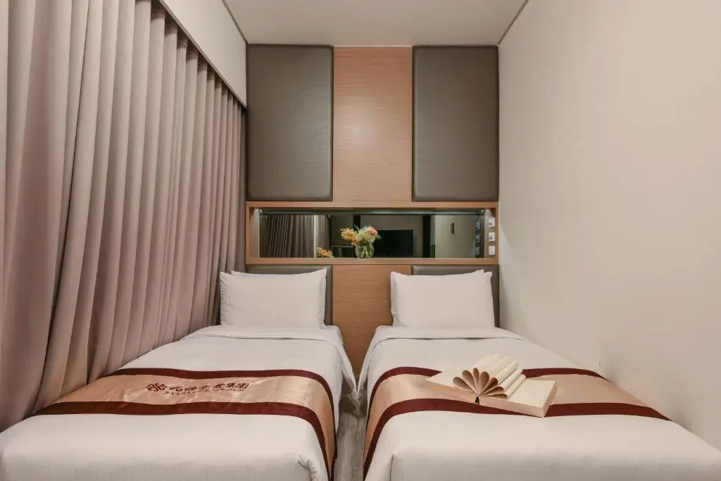 Standard Double room (twin beds)