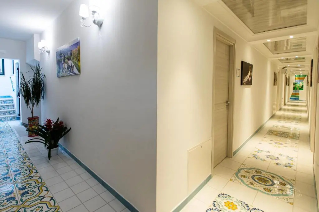 Deluxe Double room with balcony and with sea view (full double bed)