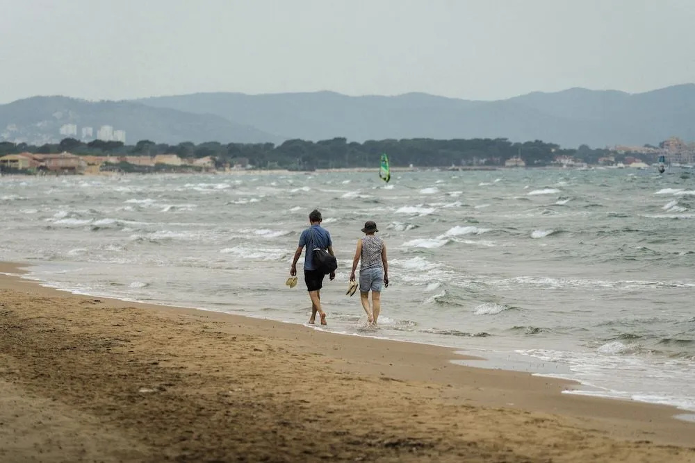 Beach & Waterfront