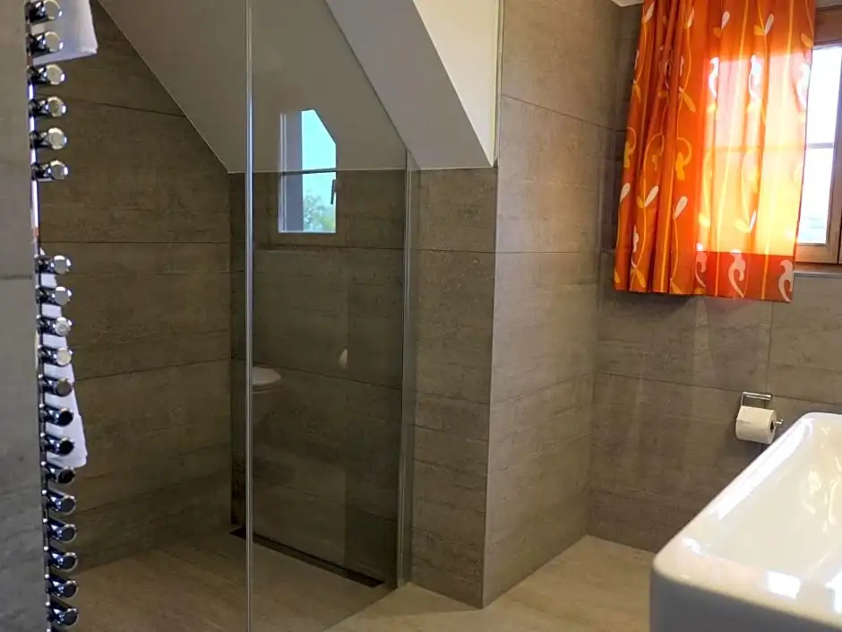 Hotel Brauerei Frohsinn - Chambres