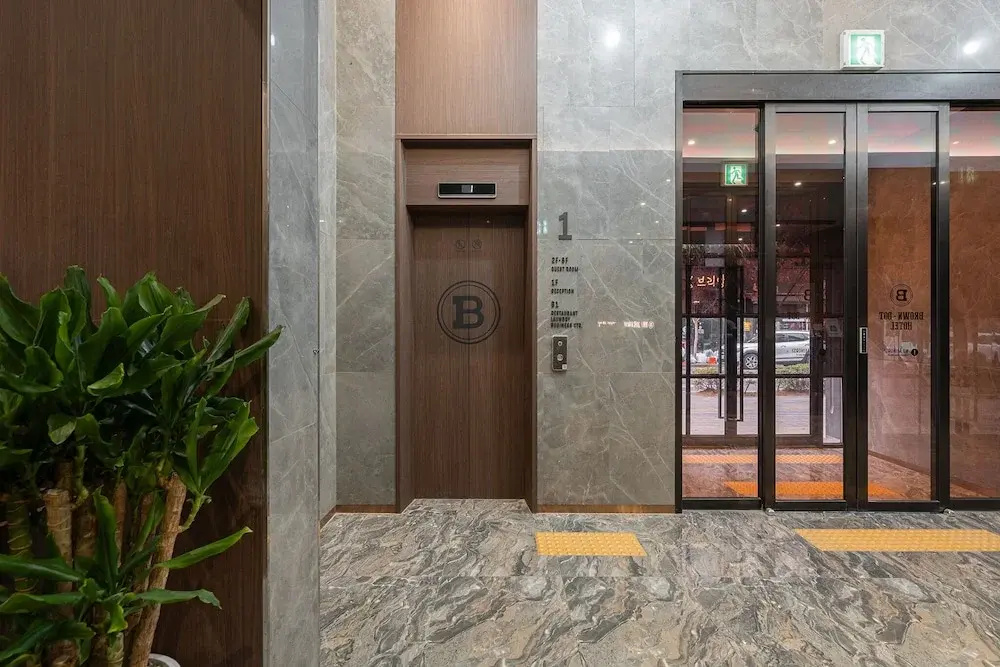 Incheon Brown-Dot Hotel