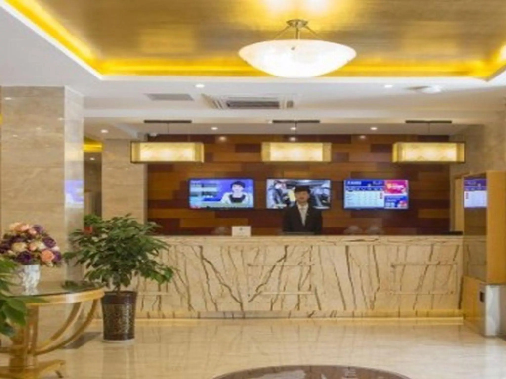 GreenTree Inn ShanDong Zaozhuang Tengzhou Xueyuan East Road Guiheyuan Business Hotel in Zaozhuang