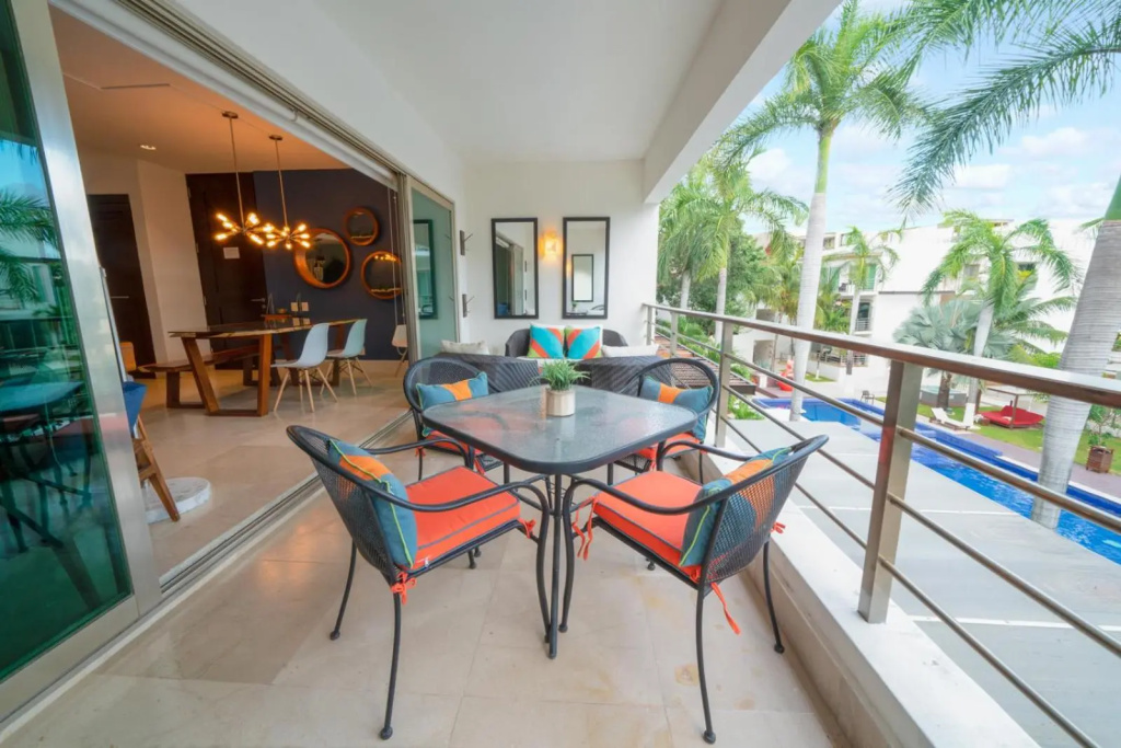 Condo Via 38 - Colorful and Creative Modern Condo - At Via 38 Condos
