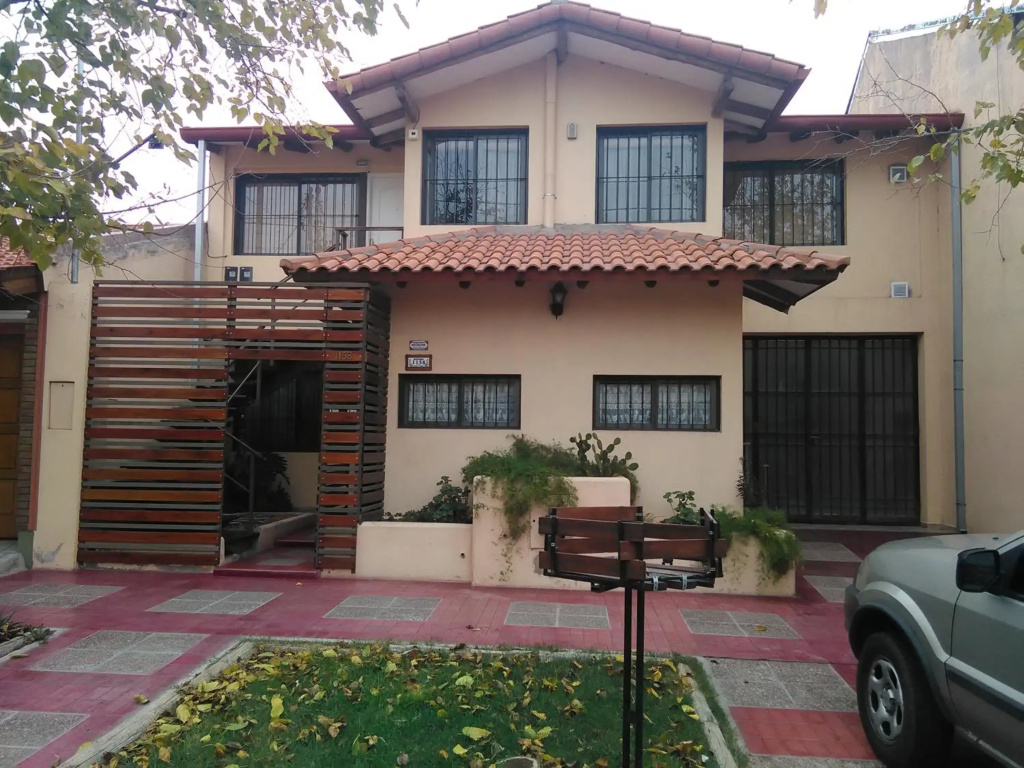 Mendoza Departamento 4 o 5 personas