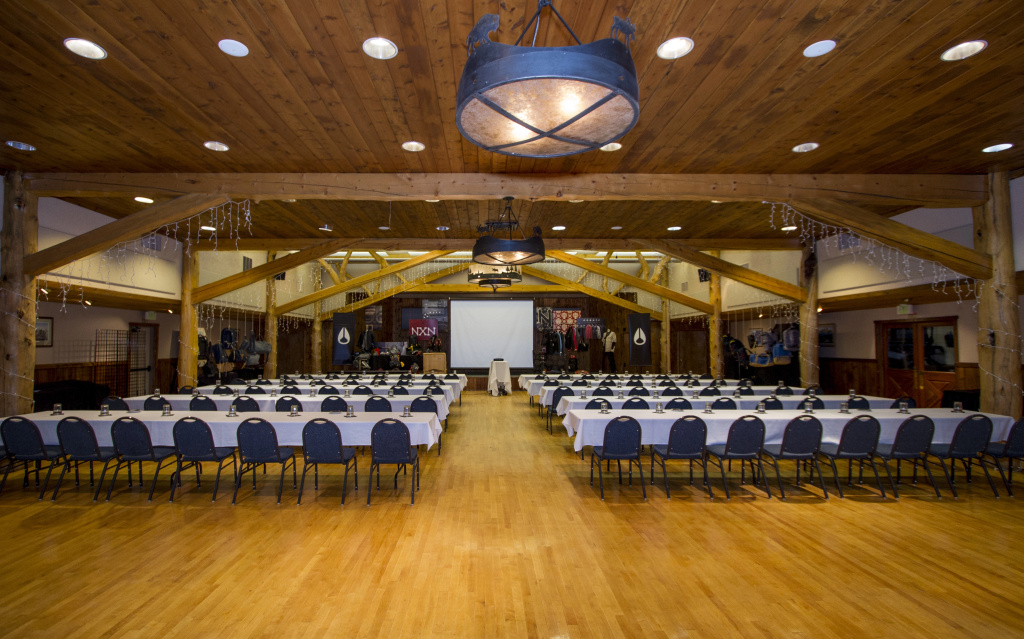 Buck's T-4 Lodge - Général