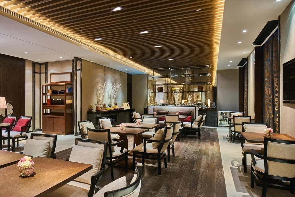 Food & Beverage