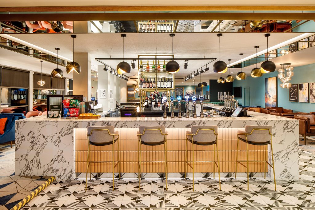 Crowne Plaza Manchester Airport by IHG - фото 36
