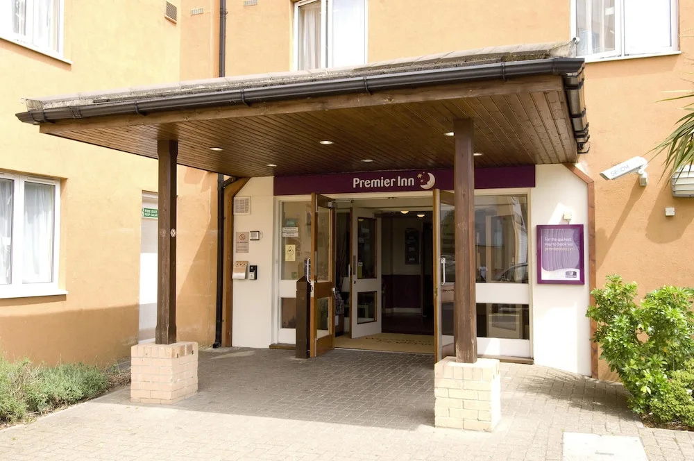 Premier Inn London Croydon - Purley A23 — фото 1