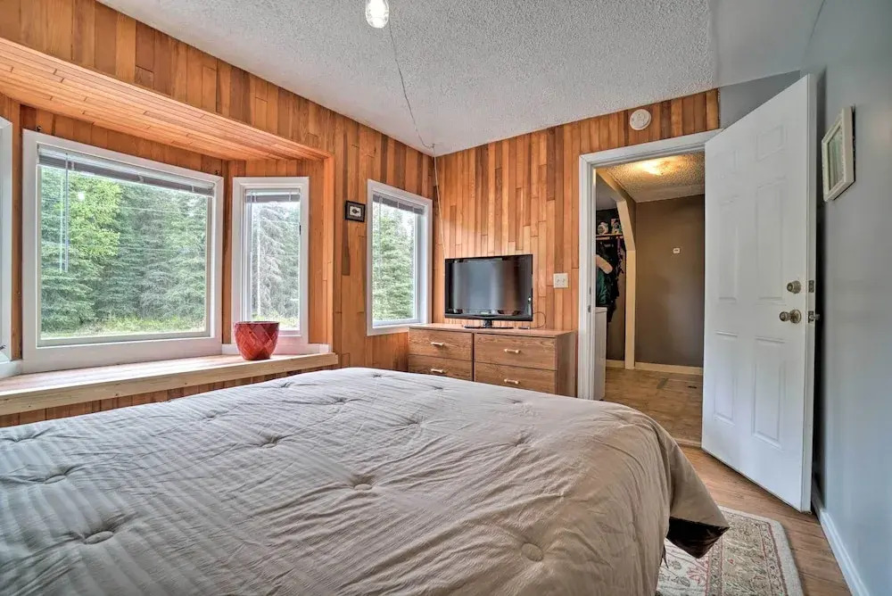 Convenient Kenai Apt - 3 Mi to Beach & Fishing — фото 2