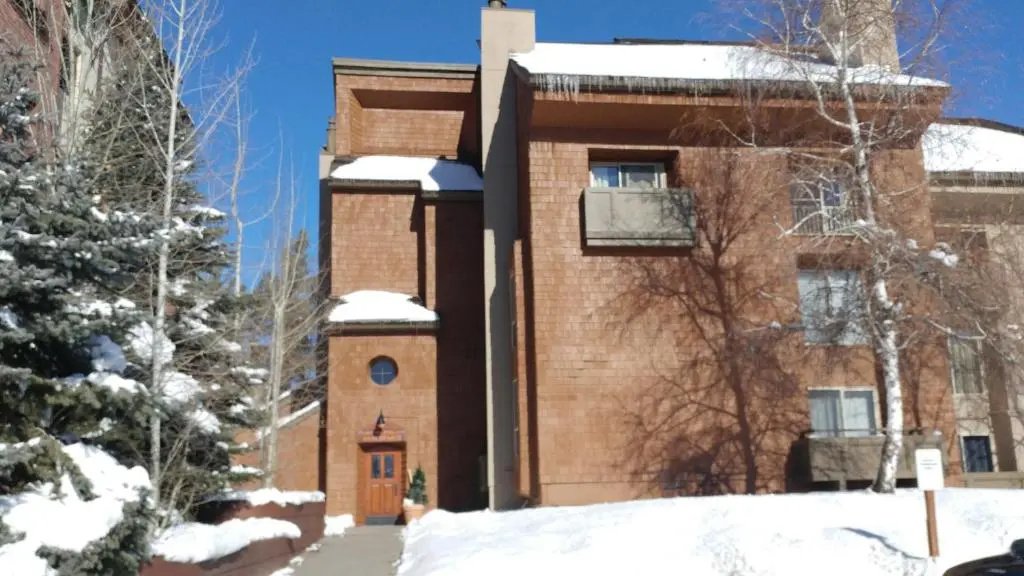 Elkhorn Village