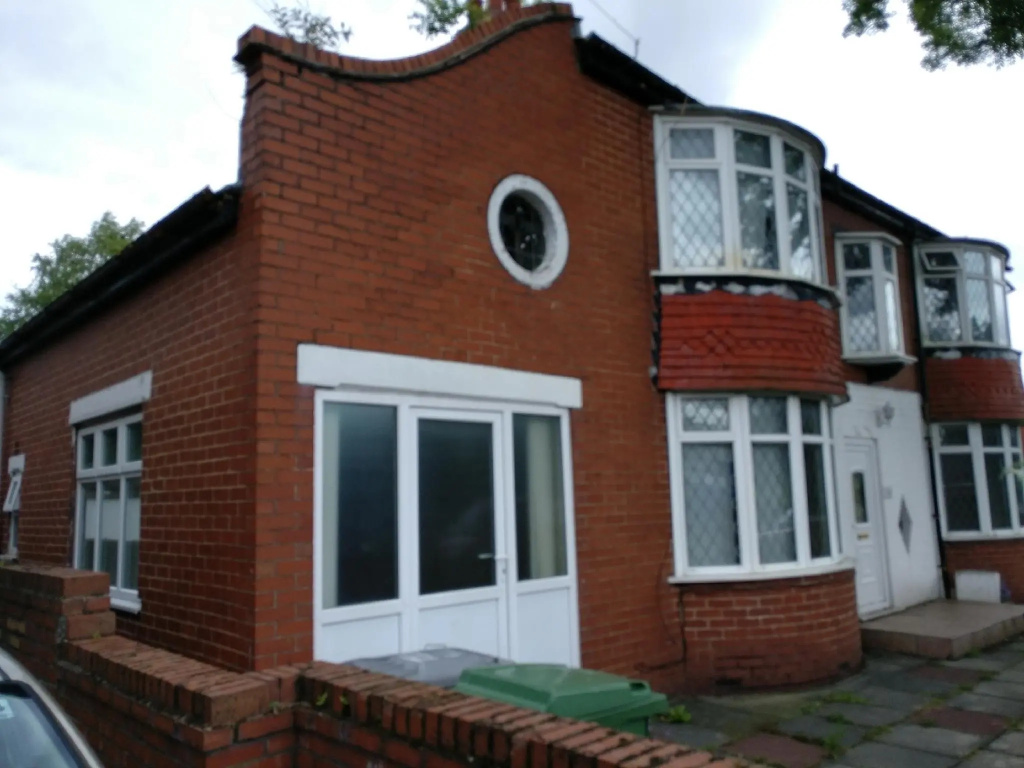 Old Trafford Guest House