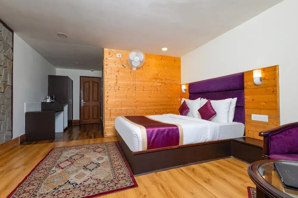 Premium room with city view