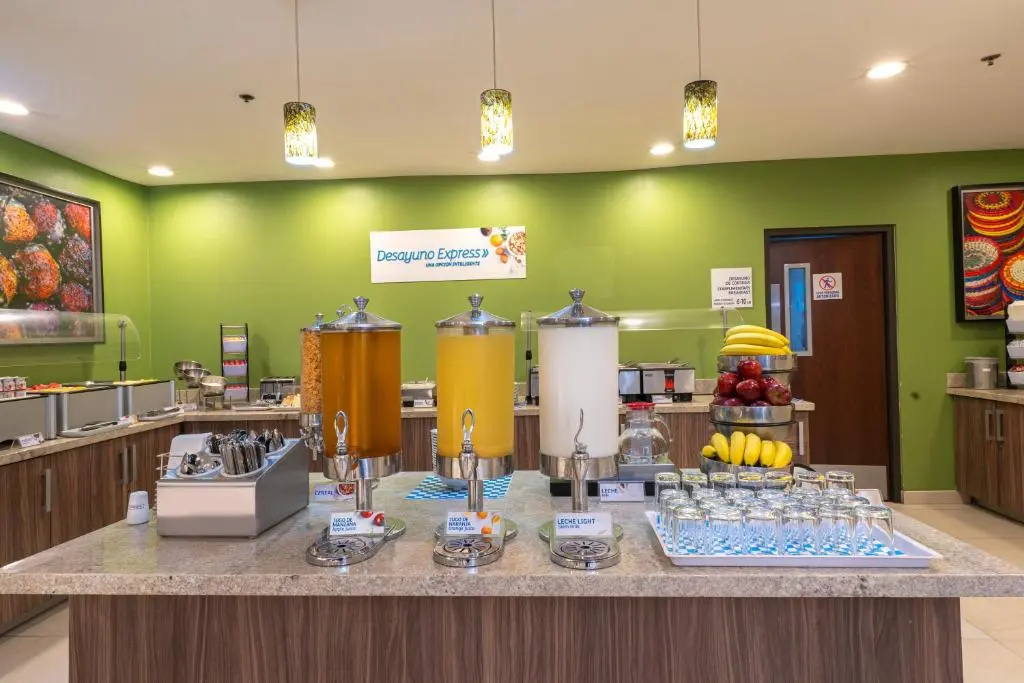 Holiday Inn Express Guadalajara Aeropuerto by IHG - Général