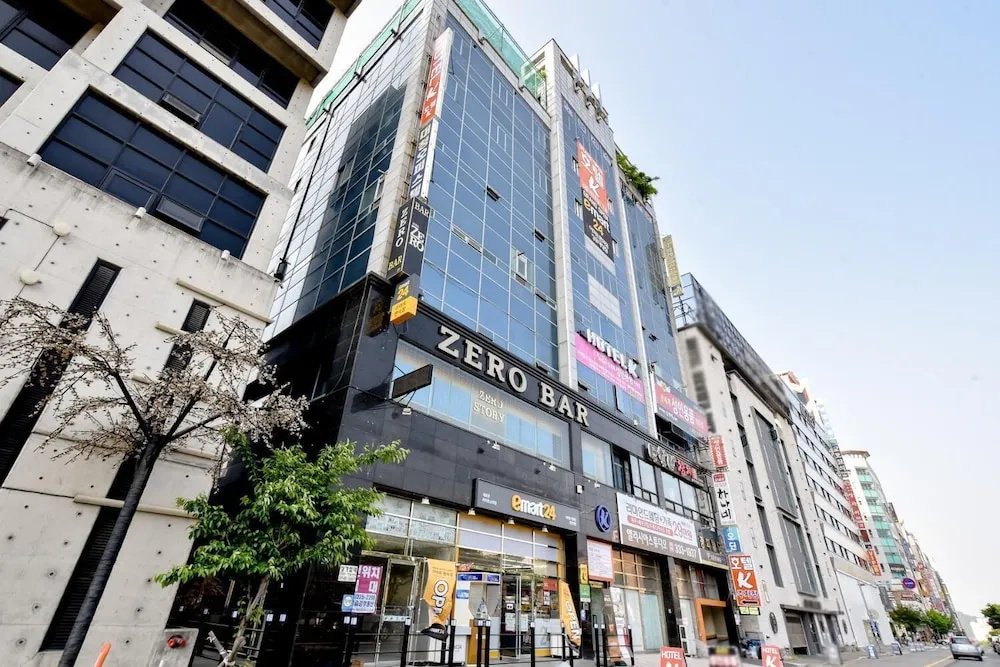 Hotel K