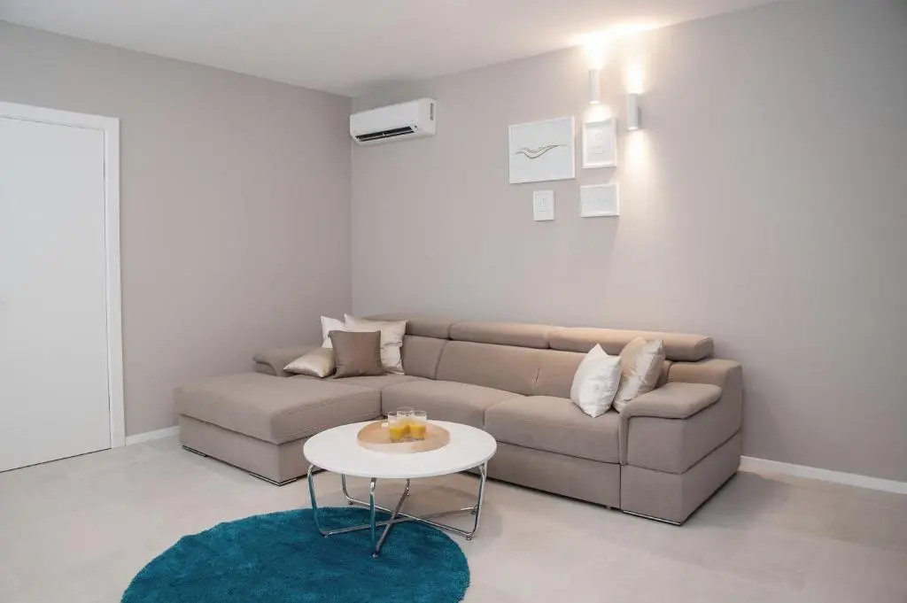 Superior Apartment