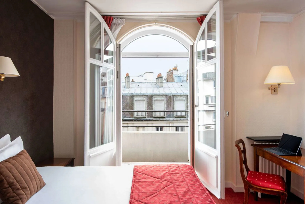 Отель Hôtel Abaca Messidor by HappyCulture в Париже