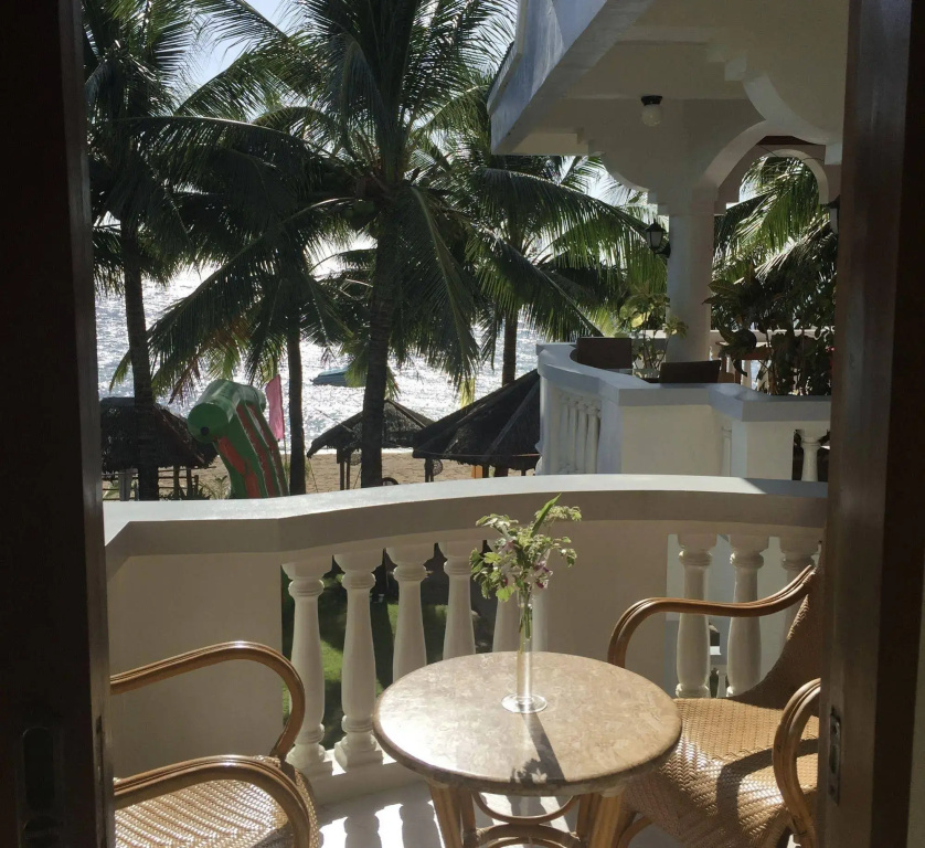 The Beach House - Général