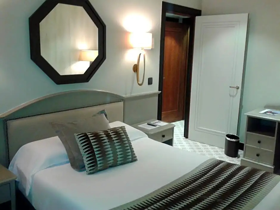 Hotel Bahia - Chambres