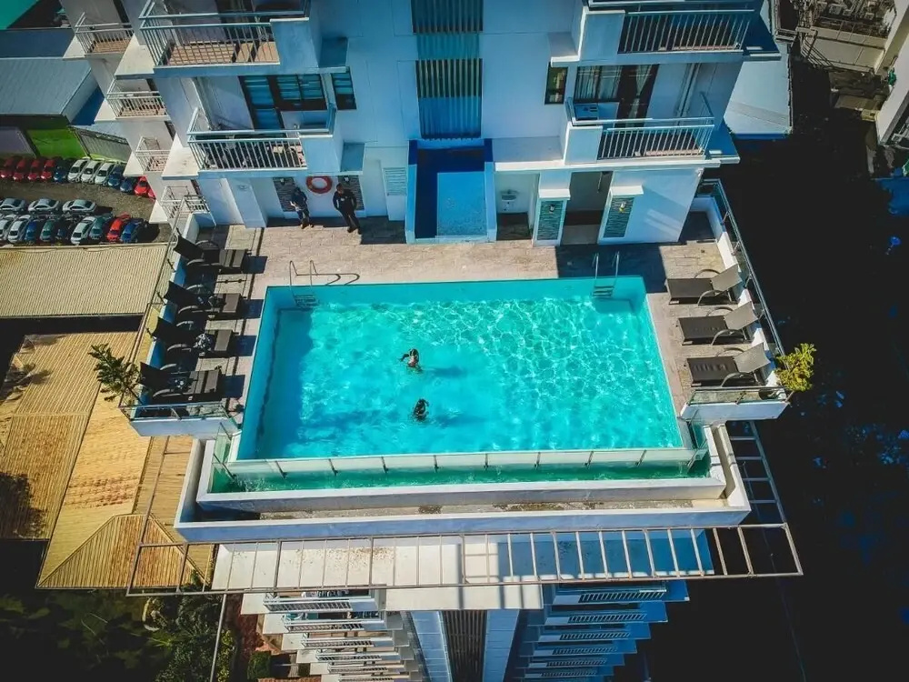Mabolo Garden Flats by Sleeping Forest