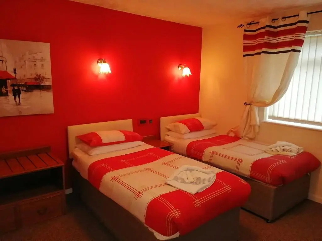 Standard Double room (twin beds)