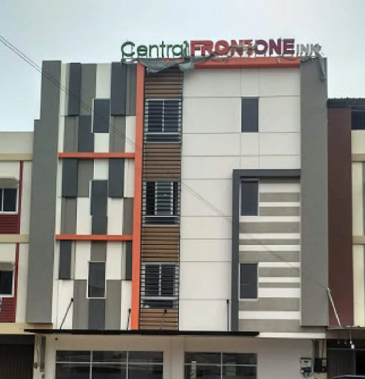 Central Front One Inn Jakarta Airport