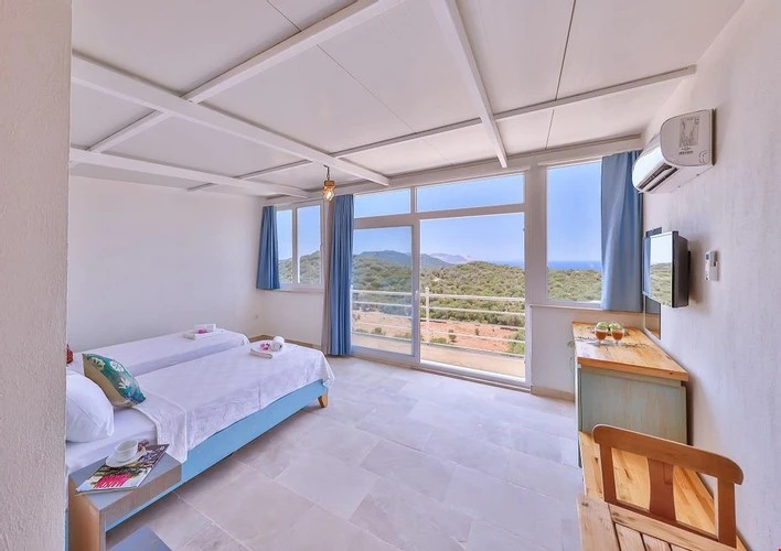 Lisia Otel
