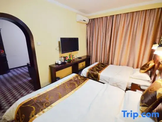 Deluxe Suite