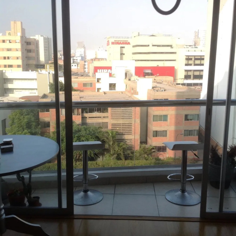 3 Bedrooms Apartment with balcony