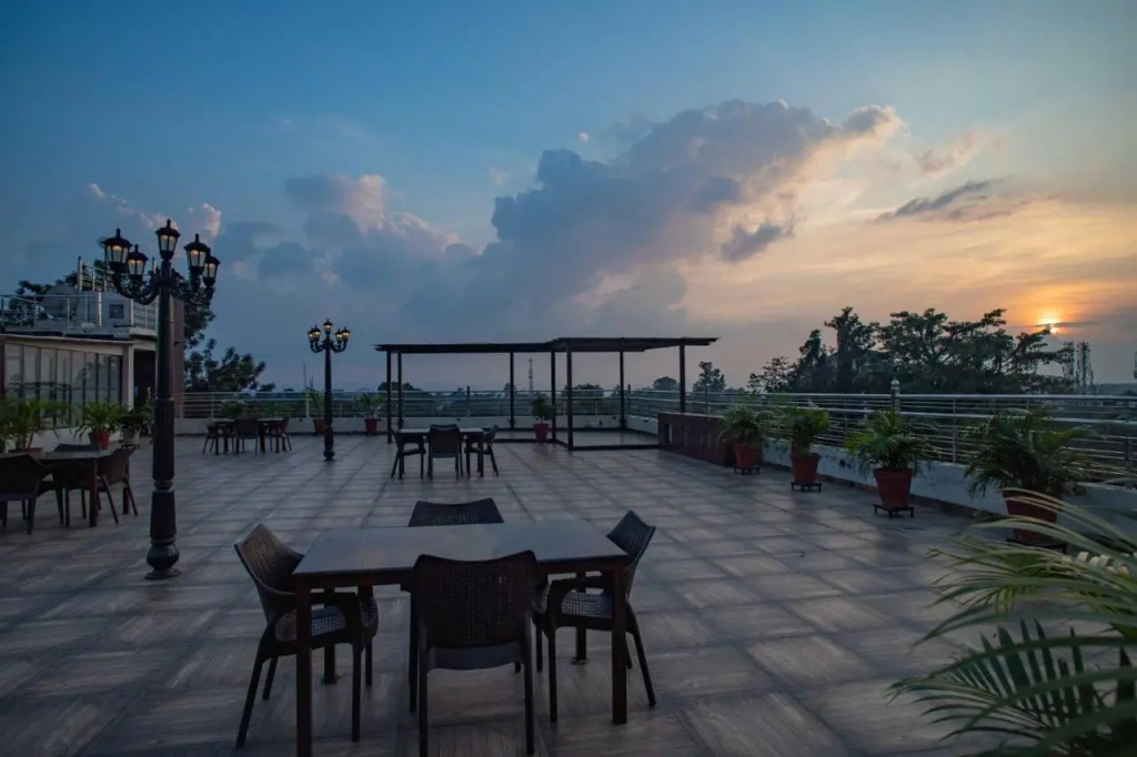 Hotel Alaya