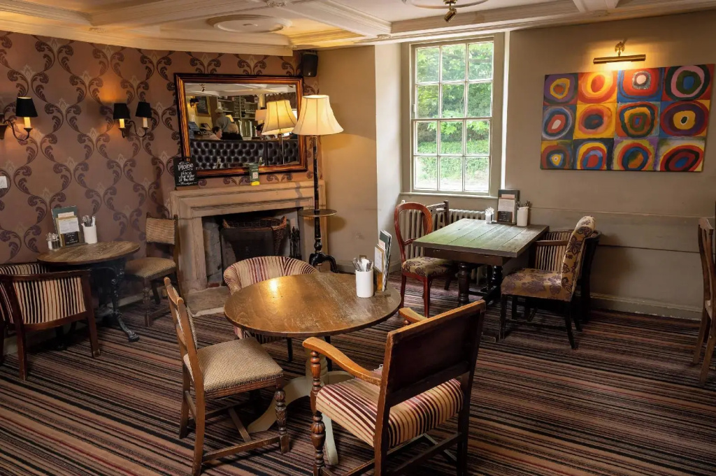 Cross Hands Hotel Old Sodbury by Greene King Inns - Général