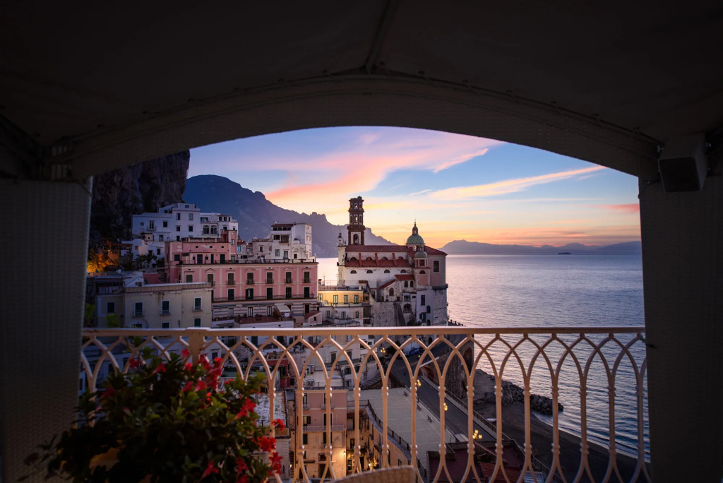 Balcony & Terrace