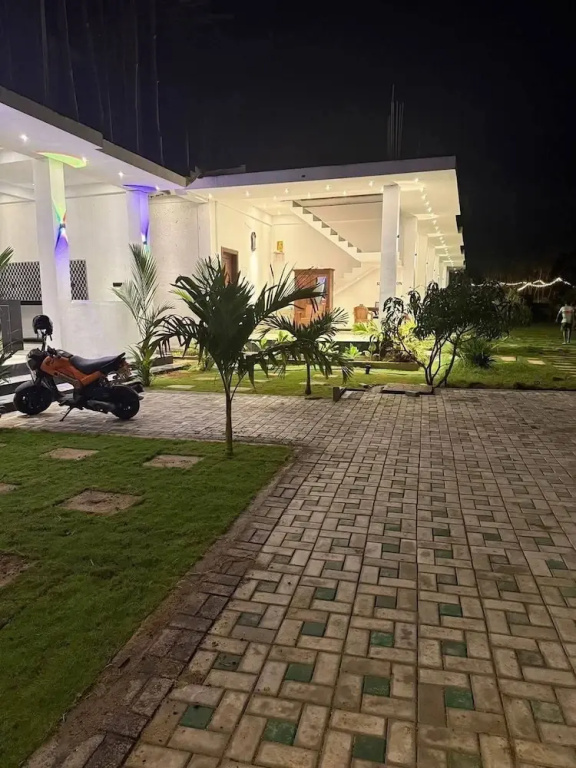ASAI surf inn Arugambay