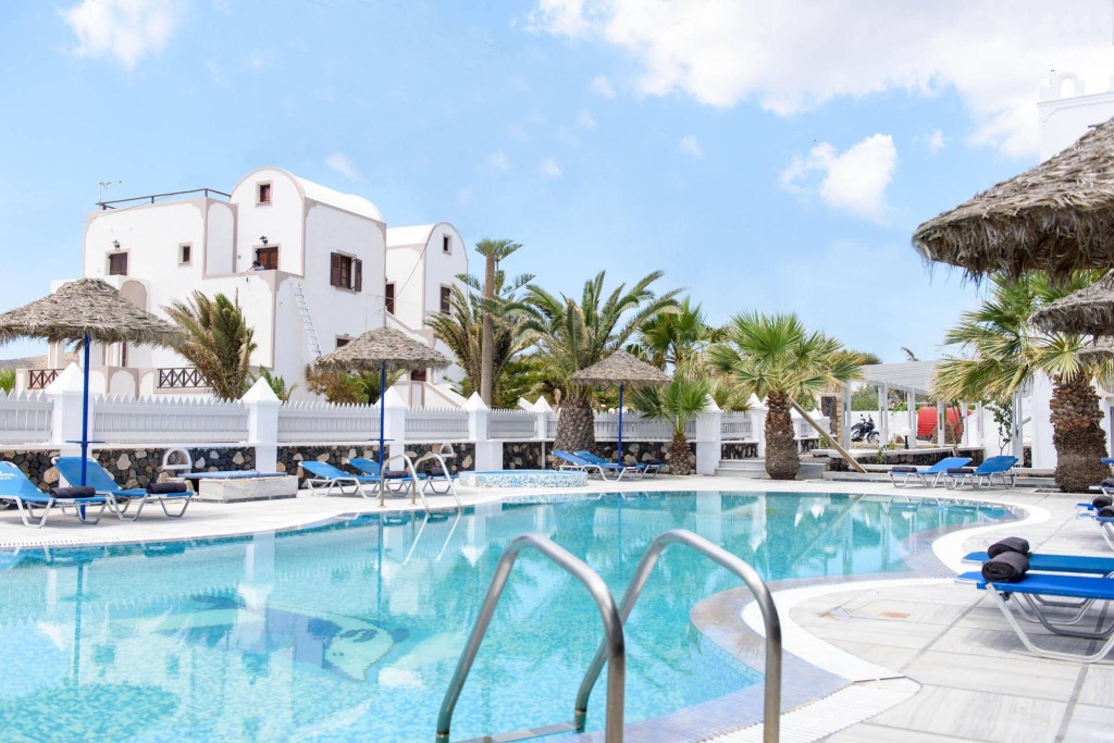 Afroditi Santorini — 5