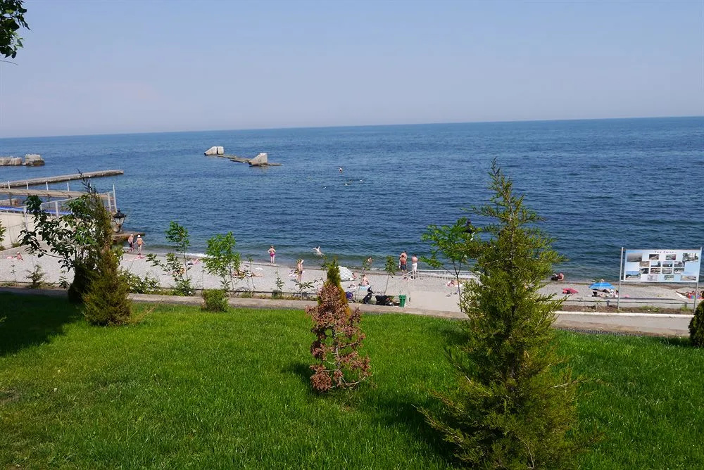 Beach & Waterfront