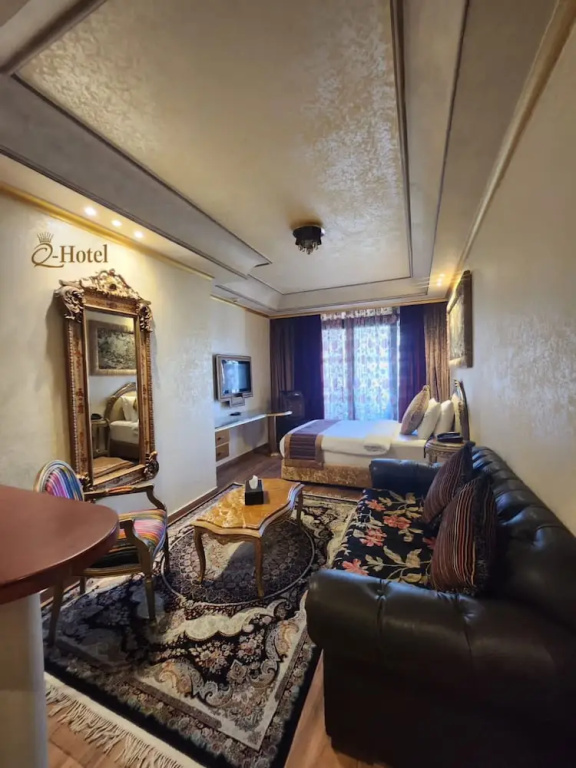 1 Bedroom Executive Suite with balcony