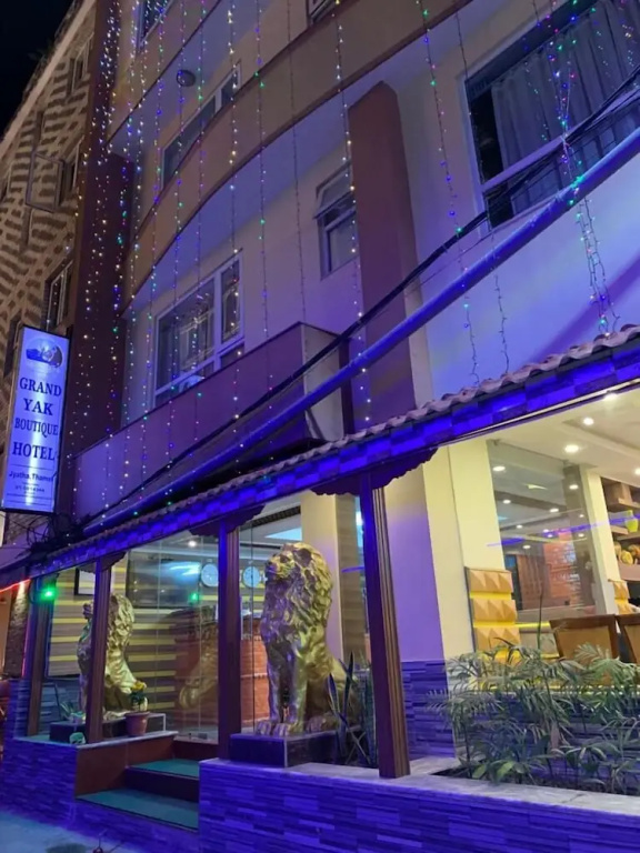 Grand Yak Boutique Hotel