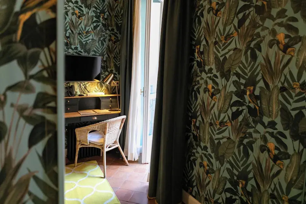 Deluxe Studio with balcony
