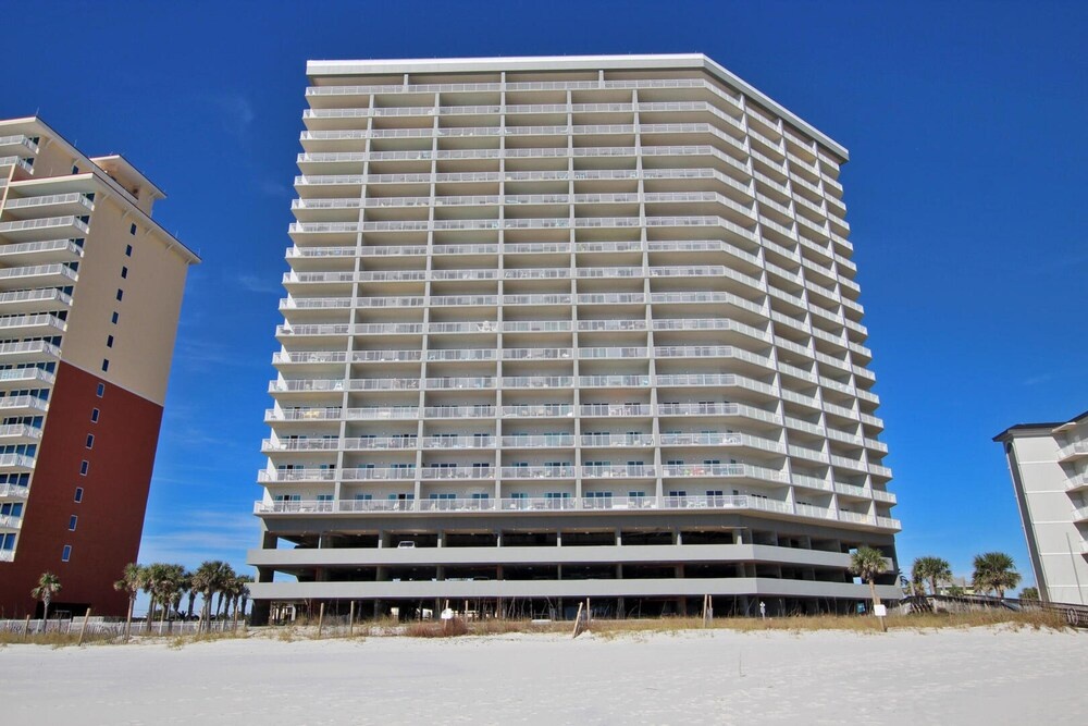 Seawind 1302 by Youngs Suncoast
