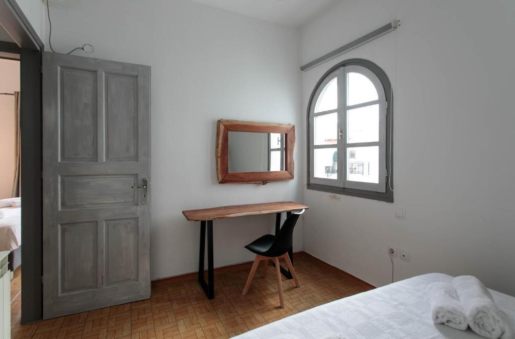 Коттедж в Downtown cottage 3 floors- sea view