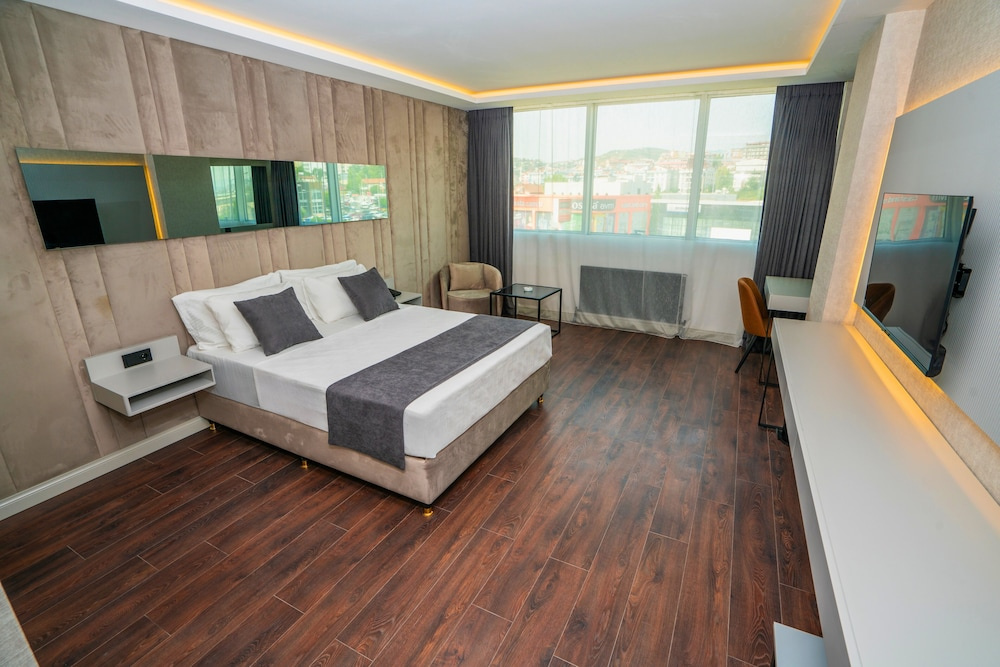 216 Station Suite Gebze — 1