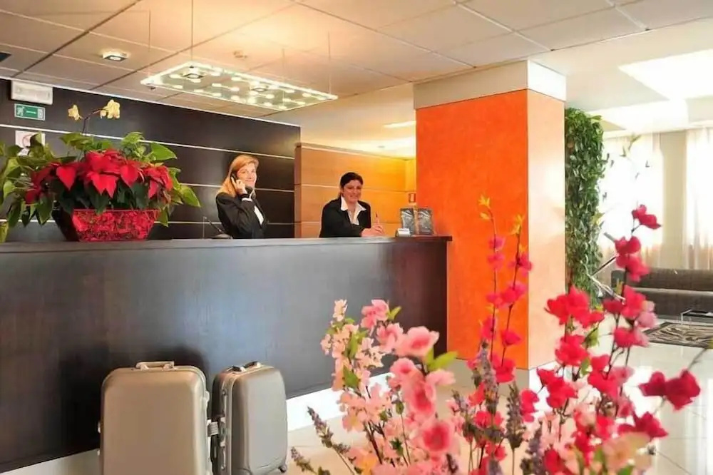 Inn Hotel - Général