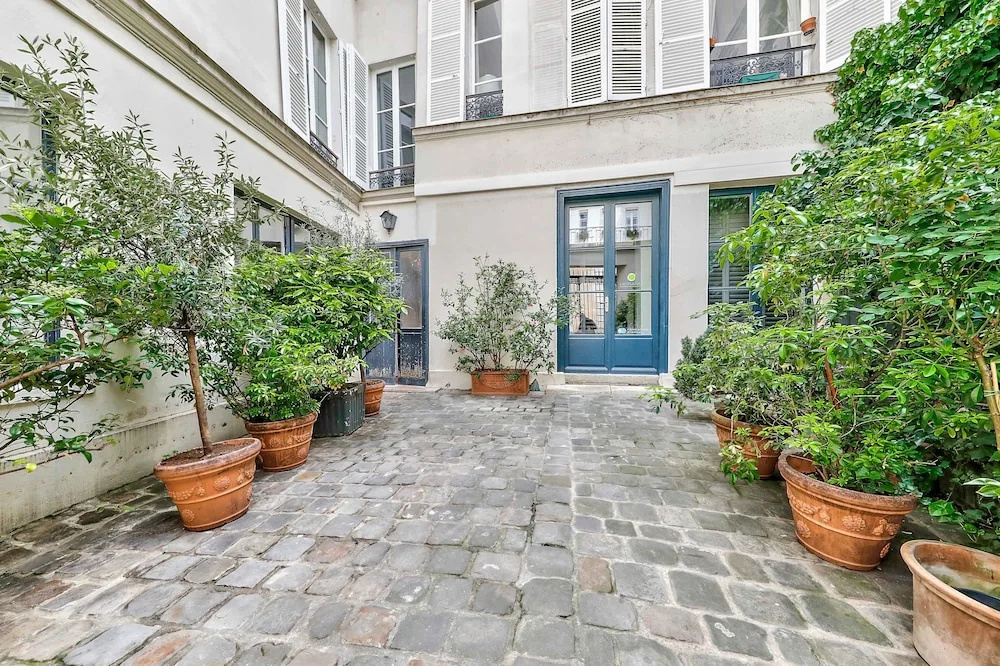 Appartement De Charme Eperon - Général