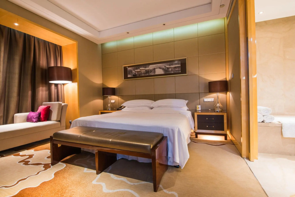 Sheraton Zhenjiang Hotel - фото 32