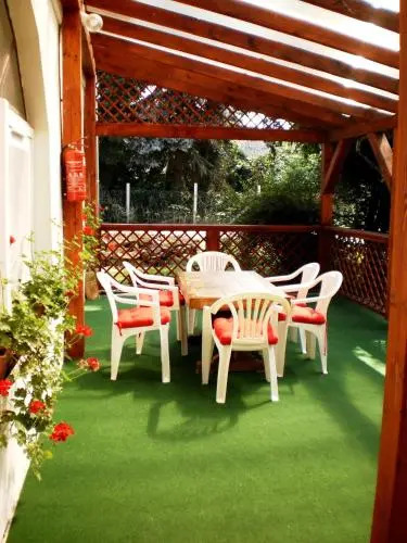 Yewlake Vendégház - фото 21