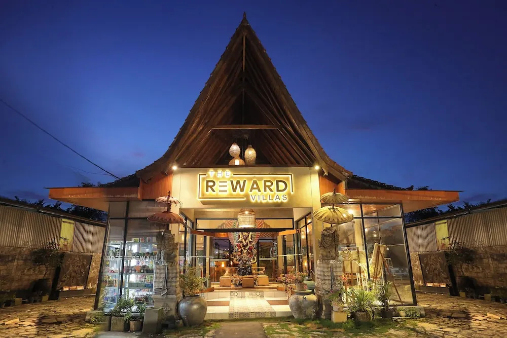 The Reward Villas