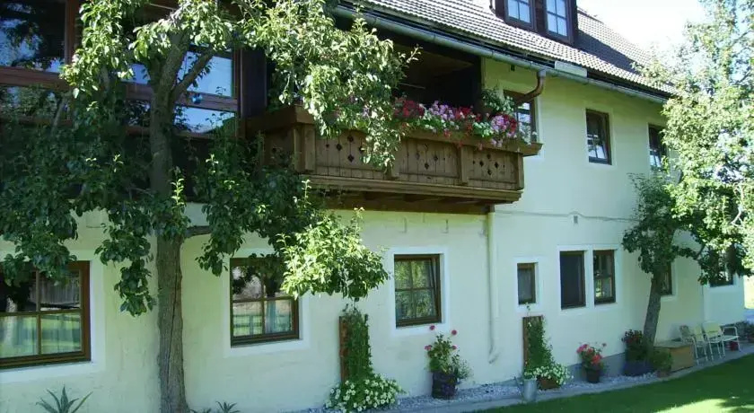 Gastehaus Bacher