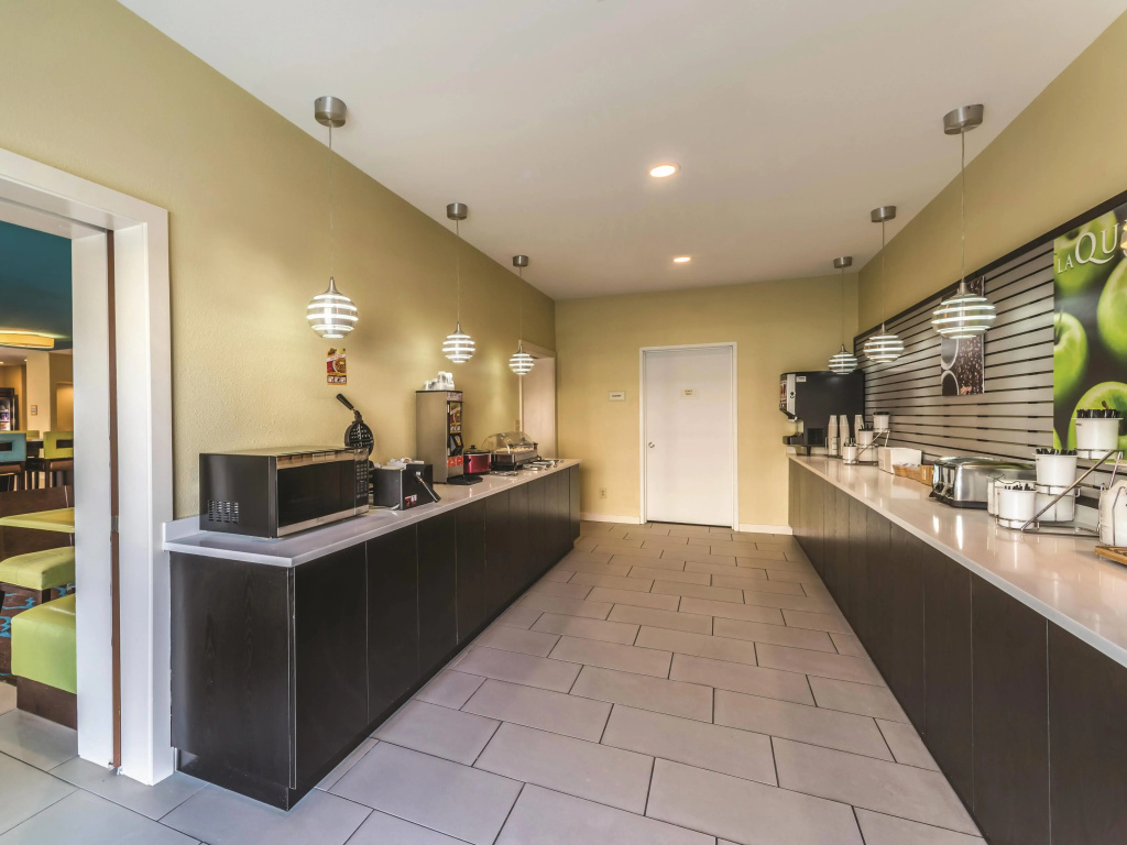 La Quinta Inn & Suites by Wyndham Collinsville - St. Louis - Général
