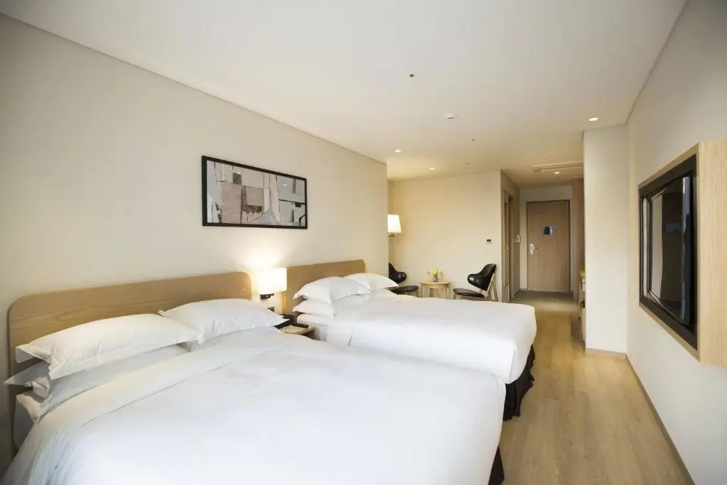 Deluxe Family room